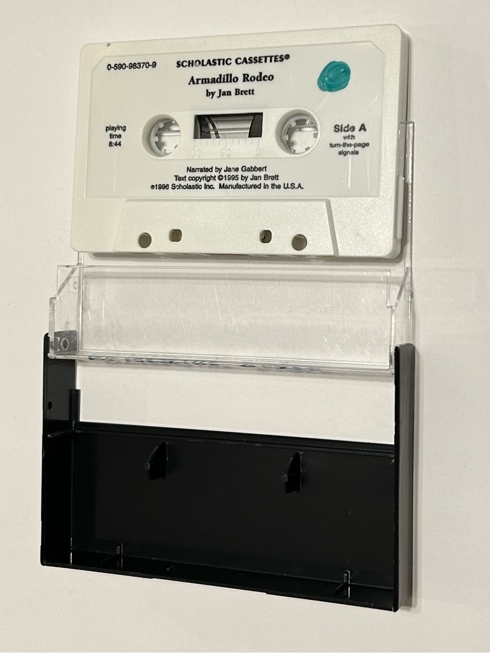 Scholastic Cassettes Armadillo Rodeo - Picture 4 of 5